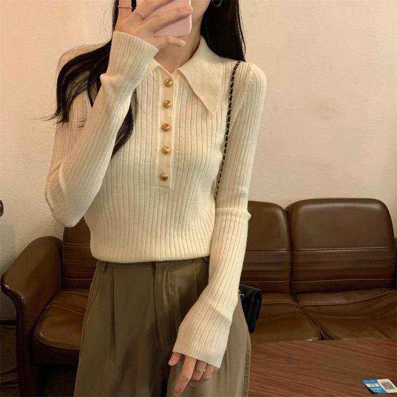 Herbst- und Winter-Polokragen Rippstrickpullover Damen Hochwertige Metallschnalle Innenoberteil Temperament Vielseitig Unterzieher Strickpullover Trend