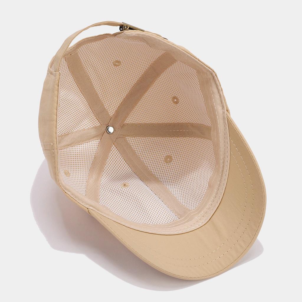Niche design short brim fashion light board quick drying baseball cap men and women summer breathable waterproof cap sun hat tide