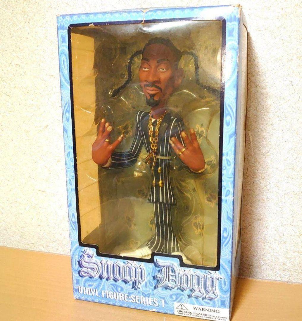 

[USED] Snoop Dogg Figure