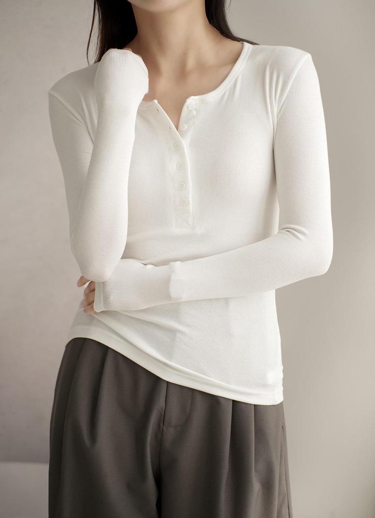 Damen Slim Fit Langarm Rundhals T-Shirt mit geripptem Henley-Kragen