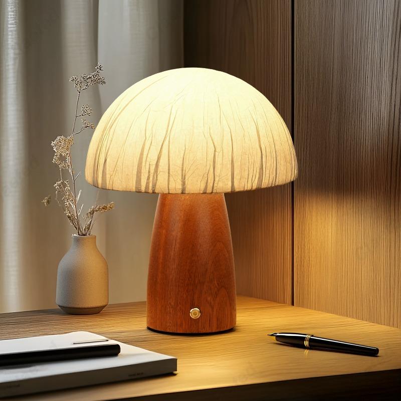 Creative New LED Wooden Mushroom Small Table Lamp Bedroom Bedside Solid Wood Atmosphere Decoration Lighting Fixture