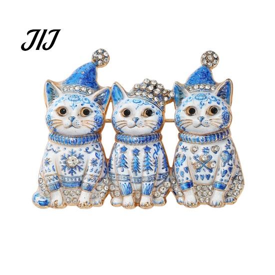 Cat Lover Accessory Christmas Three Brooch Pin, Men Women Rhinestone Kitten Decorative Pin Lapel Badge for Clothing Bags Scarves Sweaters Sweater
