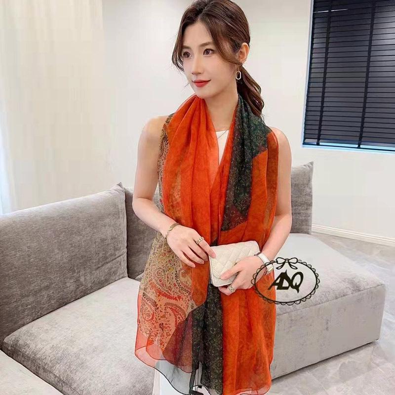 Spring/Summer New Women'S Silk Scarf 130 * 180cm Simulated Silk Twill Square Scarf Fashion Printed Large Square Scarf Professional Scarf