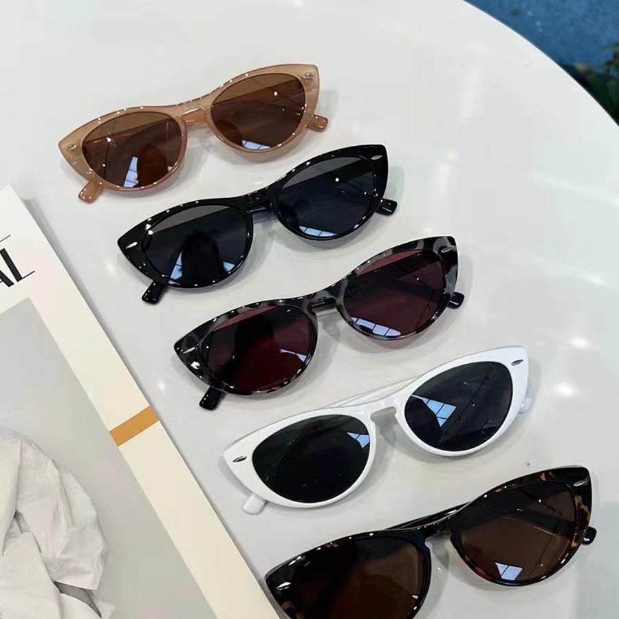 Retro Cat-Eye Leopard Print Sunglasses - High-End Polarized for Driving