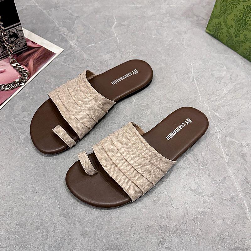 Design Sense Niche Set Toe Pleated Flat-bottomed Slippers Women's Summer Wear 2025 New Korean Version Casual Soft-bottomed Cool Slippers