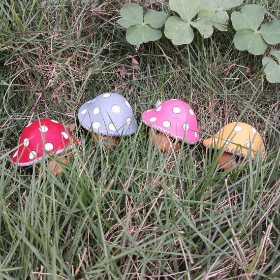 4 Stück/Set Garten Igel Statue Harz Igel mit Pilzkappe Wetterfeste Igel Figur für Feengarten Zuhause Terrasse Hof Dekoration