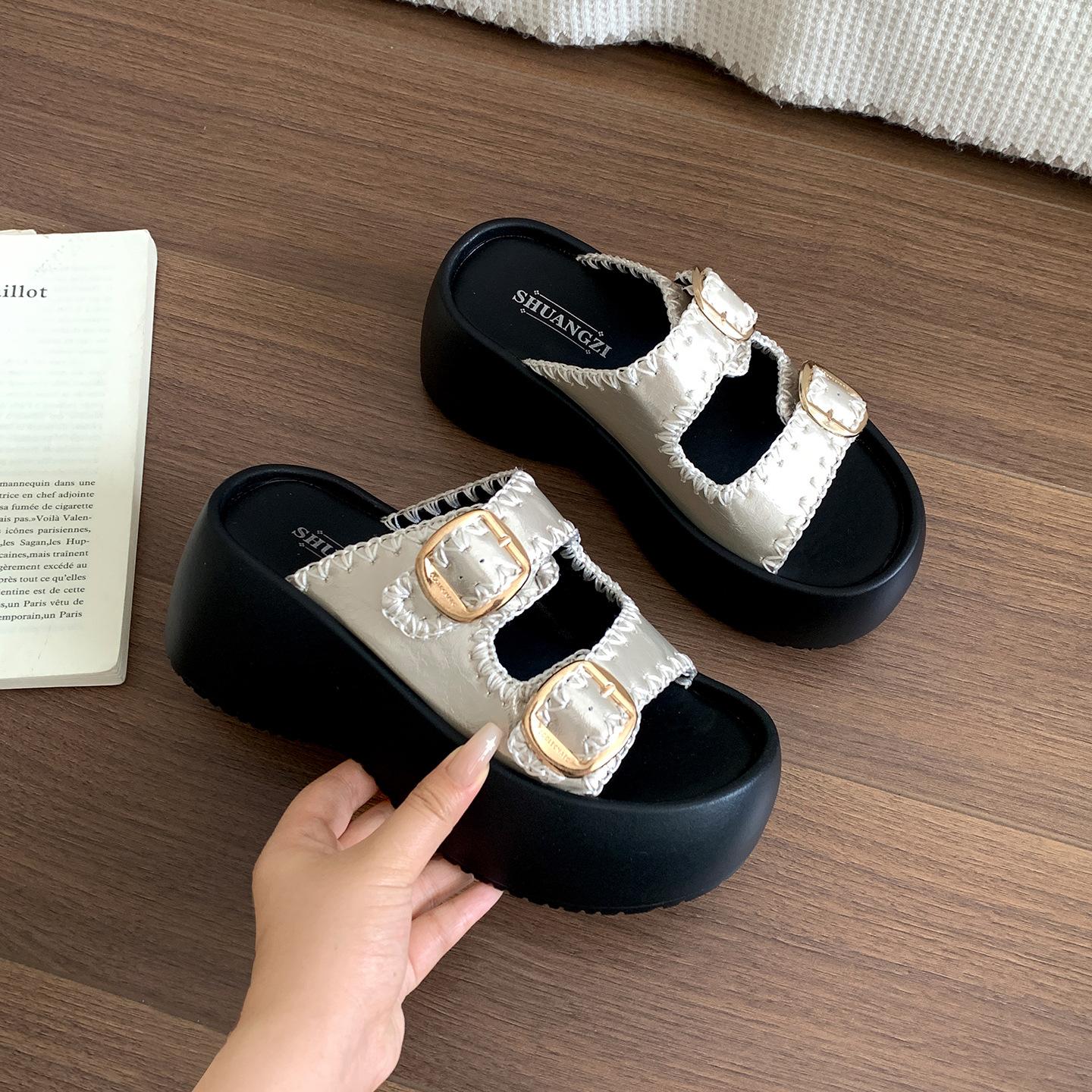 

Internet celebrities popular silver non-slip thick-soled slippers women s summer wear 2025 new models with skirts soft bottom heightening cool slipper 40 шампанского