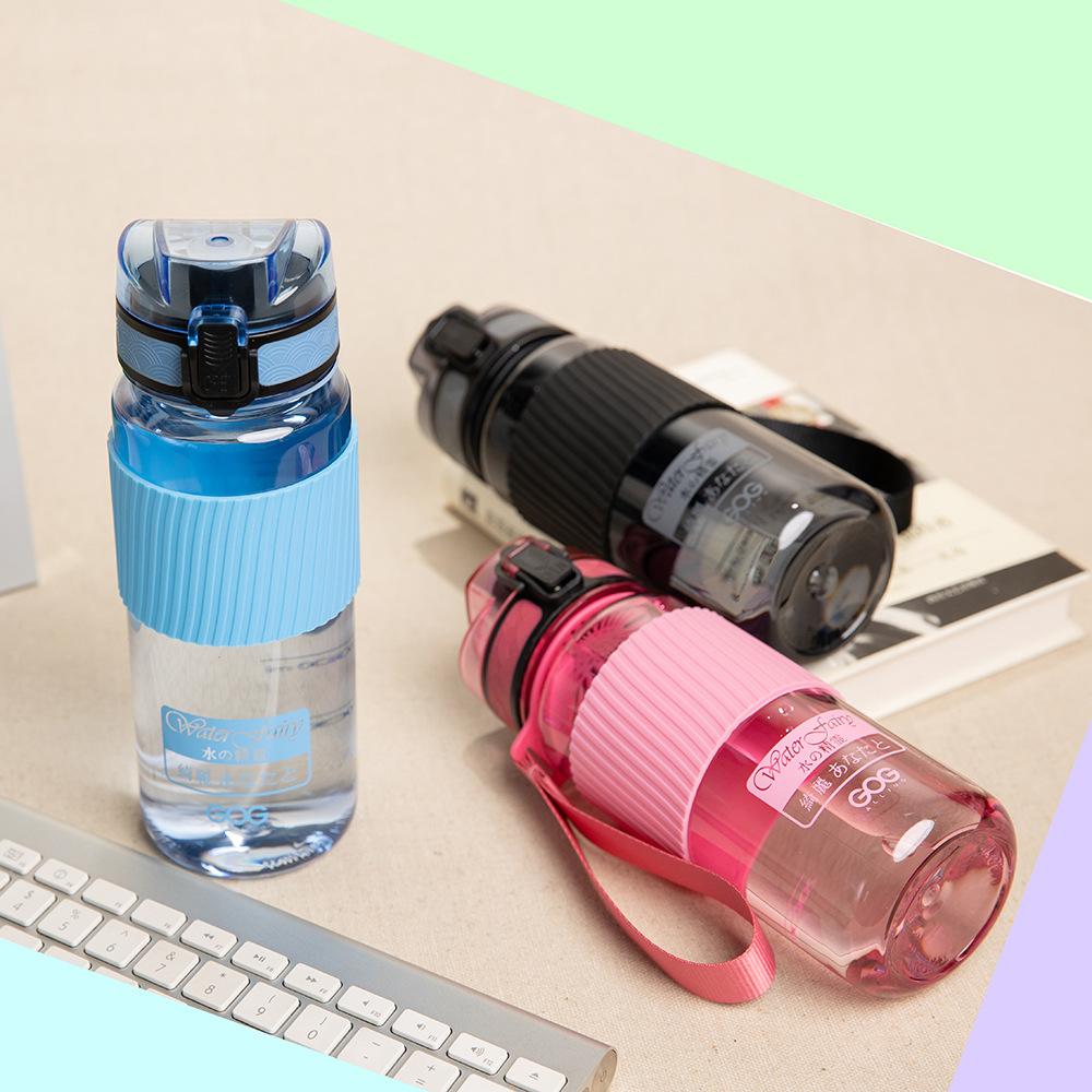 Transparent Space Cup Summer Bounce Cover Sports Water Bottle with Silicone Cover Plastic Sports Kettle