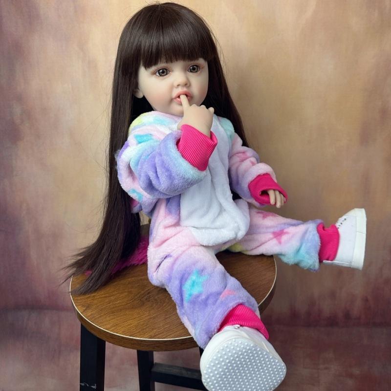 55 CM Naturtro full vinylkropp Gjenfødt Babyjentedukke Betty Straight Leg Levende Nyfødt Bebe Dukke Nydelig lekekamerat leketøy Julebursdagsoverraskelsesgaver