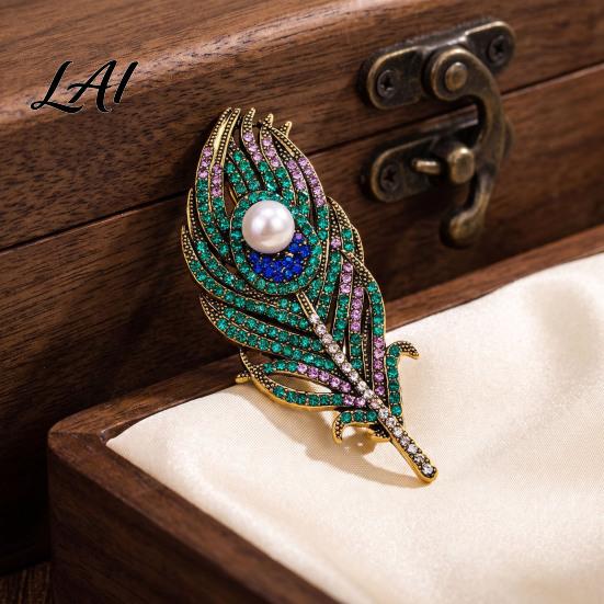 Coats Decorative Pin Vintage Peacock Feather Brooch Faux Pearl Rhinstone Lapel Rhinestone Dress Pin Clothing Jewelry Accessories for Wedding