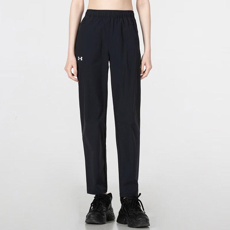 Under Armour Einfarbige Trainingshose mit geradem Bein Damen Unterteile Schwarz 22500710-001