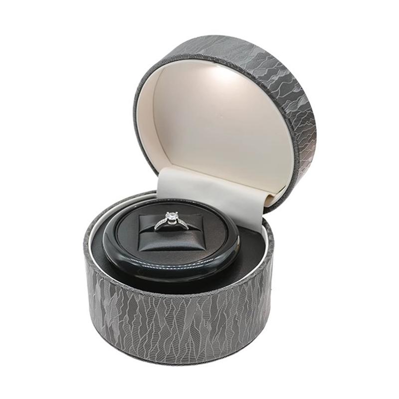 Luxury Rotating Ring Box Display Stand with White LED Light Wedding Rings Box Professional Diamond Ring Displays Jewelry Storage