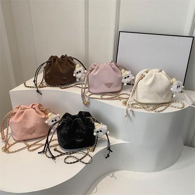 Modische strukturierte Bucket Bag Neue Stil Tasche Damen Kette Umhängetasche Nische Pull-up mit modischer Bucket Bag