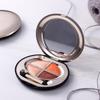 Daisy Man Nude Glitter Eyeshadow Palette: Waterproof, Four-Color Pearlescent for Beginners