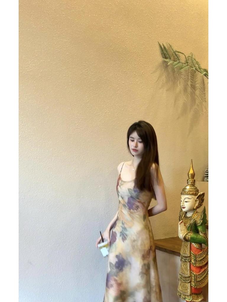 Neuankömmlinge: Damen Helles Klassisches Ölmalerei Stil Plissiertes Slim Kleid