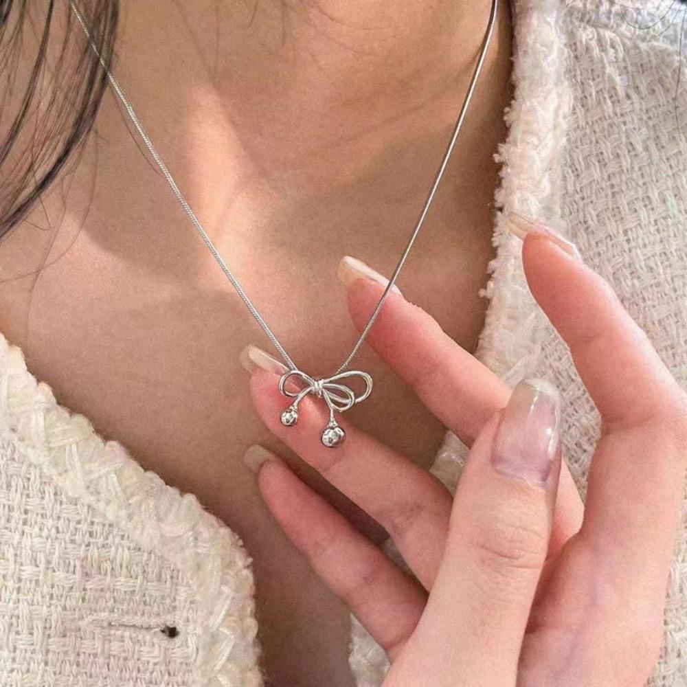 Korean Fashion Simple Bowknot Necklace for Women Chain Trend Jewelry Accessories Gifts