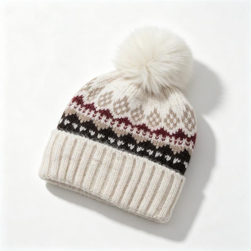 New Winter Women's Fashion Jacquard Hairball Wool Hat Big Head Circumference Versatile Cold-proof Warm Knitted Hat