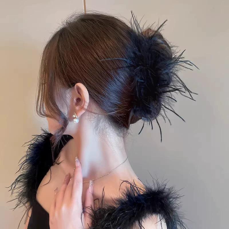 Feather Grab Clip, Female Back Head Hairpin, High-end Clip, Headdress, Advanced Sense 2026 New Mao Mao Hairpin, Shark Clip.