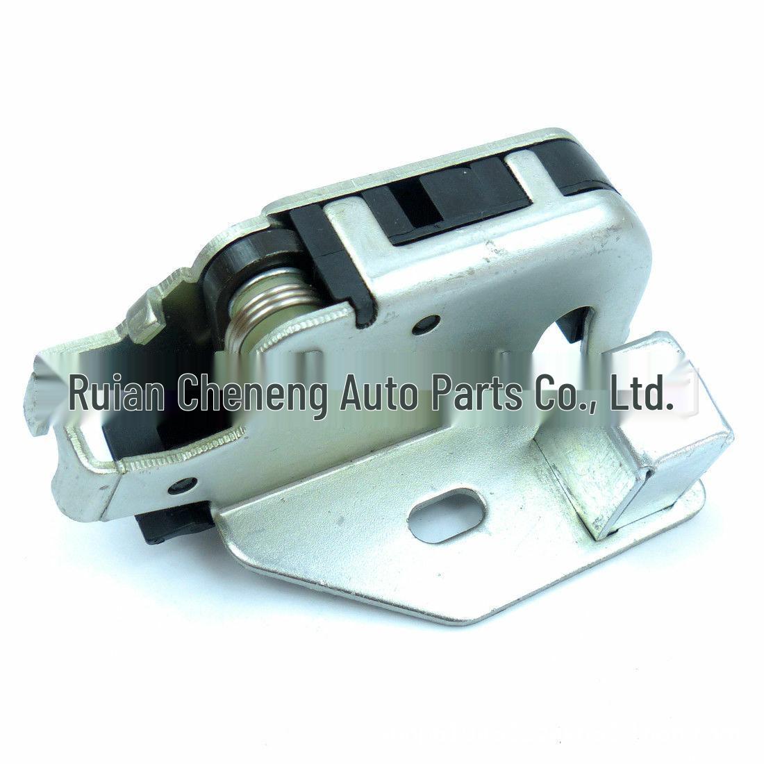 

Mercedes Rear Door Latch - Part #9067400035 9067400035