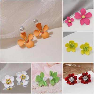 Orecchini asimmetrici con fiori in argento a forma di ago - Elegante stile foresta fatata con squisito design a stami