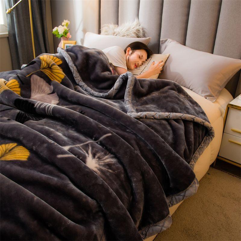 G5Z Thickened Raschel & Coral Flannel Winter Blanket for Dorms & Bedrooms