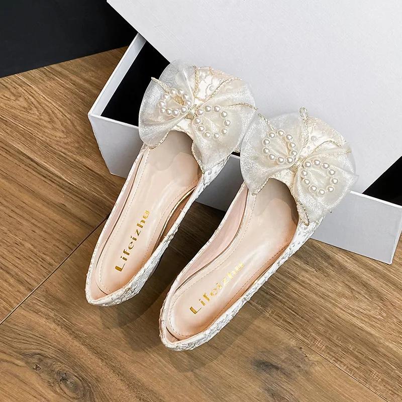 Spring New Shoes for Women Luxury Pumps Beautiful Bowknot High Heel Shoes Ladies Pearl Chain Dress Shoes