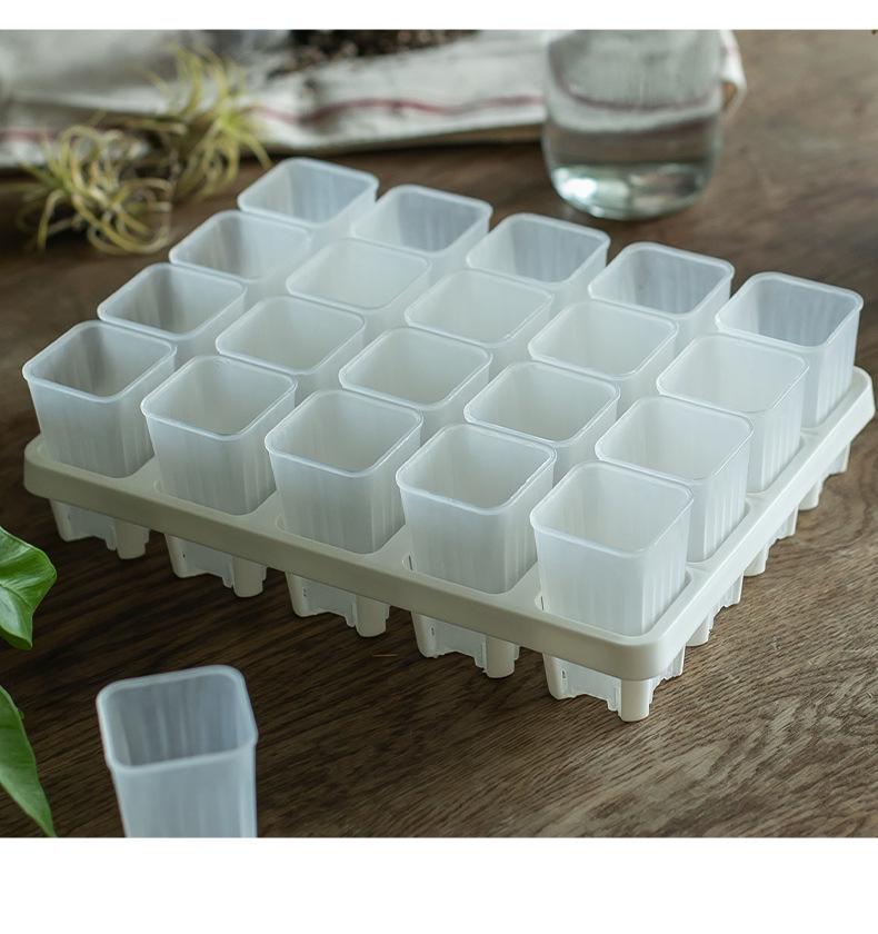 Small Black Square Succulent Seedling Tray - Thickened Plastic Pot Stand & Water Catcher