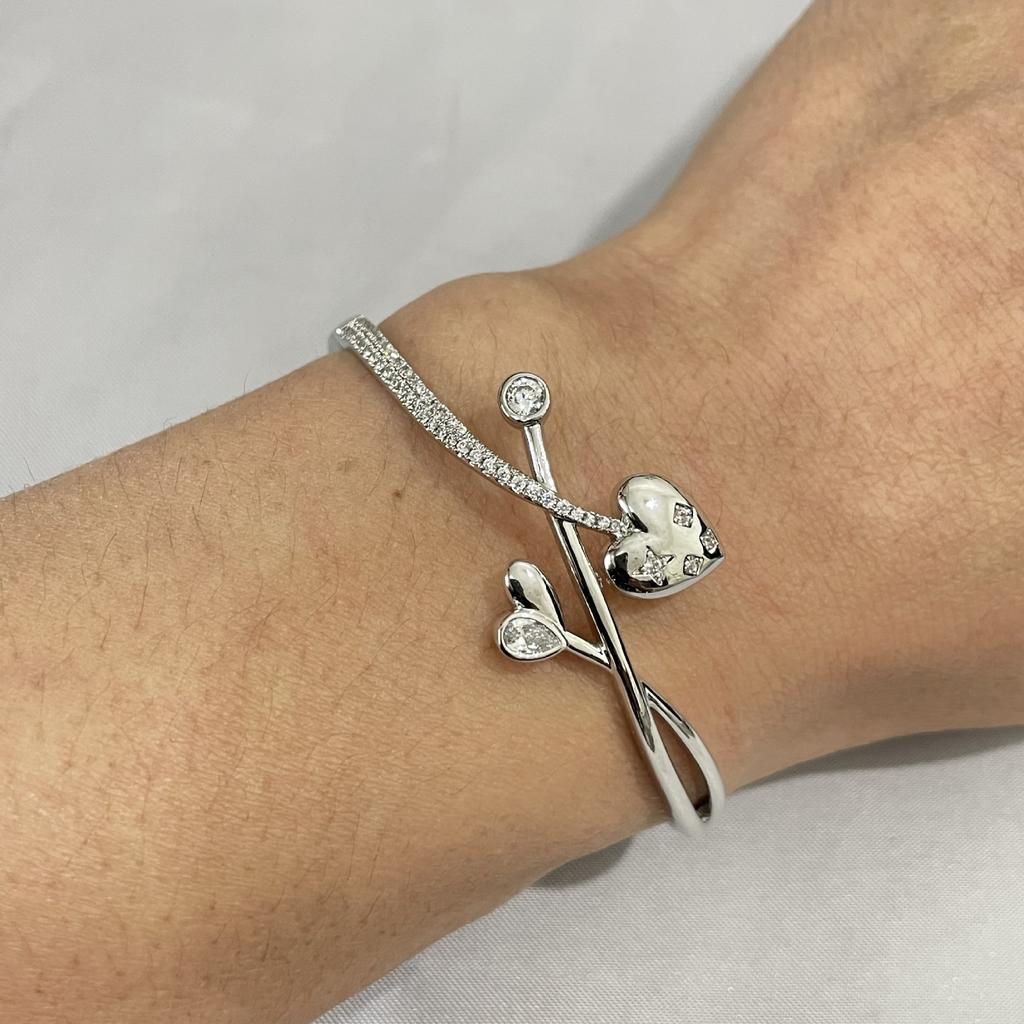 Love Light Luxury High-end Fashion Jewelry Three-dimensional Pattern Heart-shaped Bracelet Bracelet
