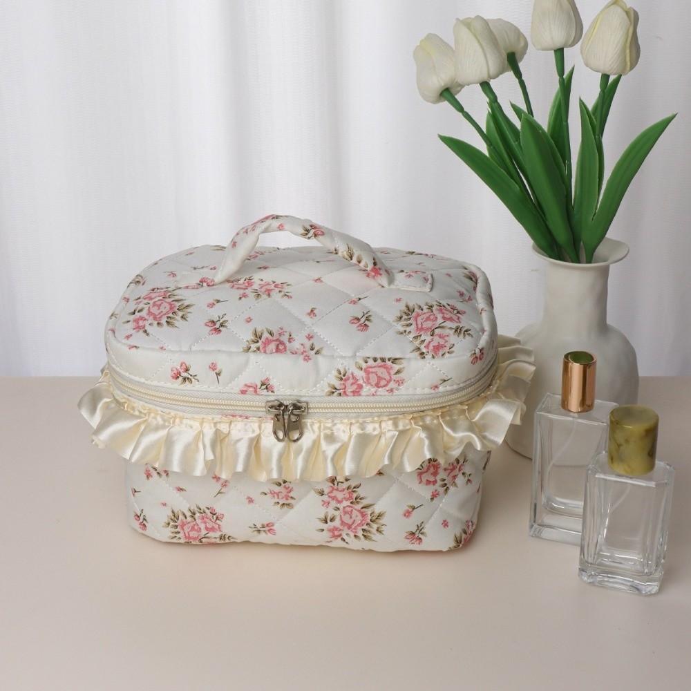 New Large Capacity Makeup Bag Flower Quilting Vintage Flower Make Up Storage Handbag Polyester Travel Organizer for Women Girls