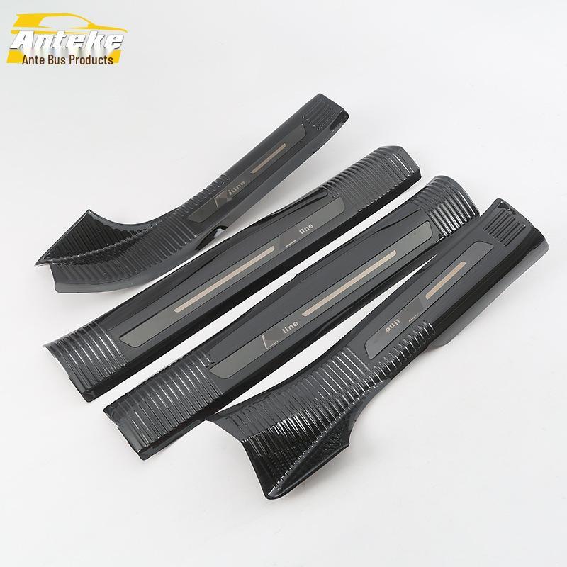Q5L Door Sill & Trunk Bumper Anti-Scratch Bright Strip Set for 2018 Model