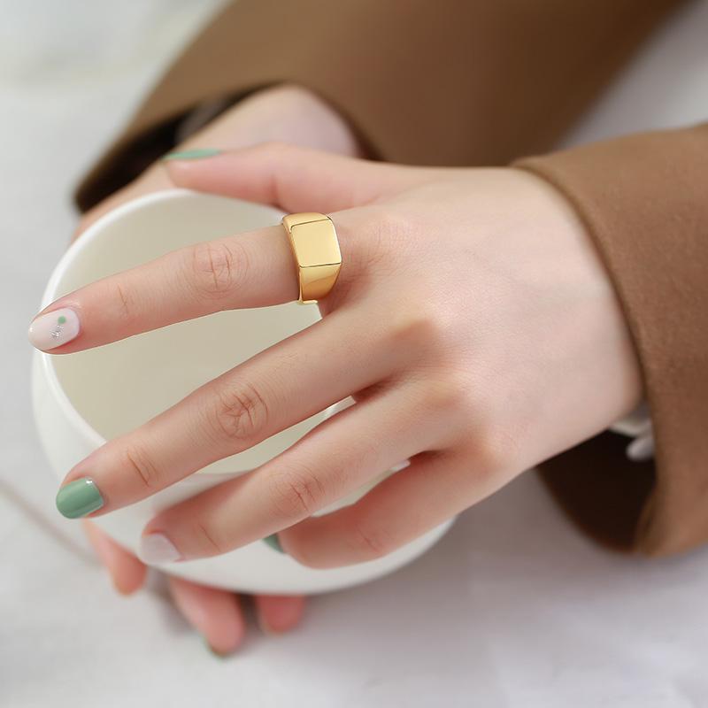 Xiaomi Vnox Custom Engrave Signet Rings for Women, Chic Geometric Female Finger Bands Accessory, Anti Allergy Stainless Steel Jewelry