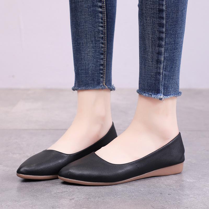 Doudou shoes women's 2019 summer new pointed shallow mouth flat sole shoes Korean version women's shoes