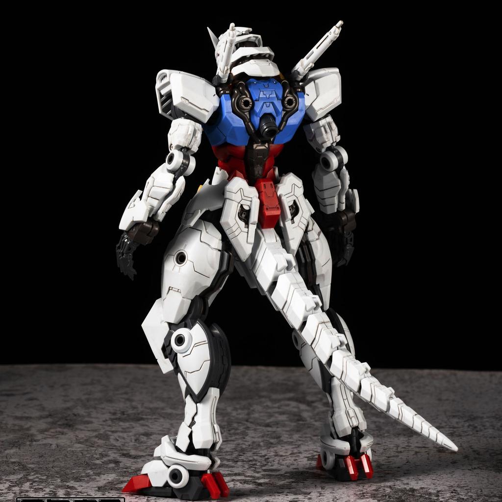 Skladem Černý Trojan Mg 1/100 Transformace Ocelový Drát Dvojitá Anténa Styl Rx-78-2 Jednorožec Figurka Sestavit Model Mech Sběratelský