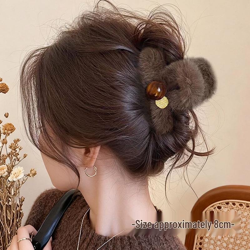 Elegant Large Hair Claw Clip for Thick Hair - High-End Korean Updo Shark Clip