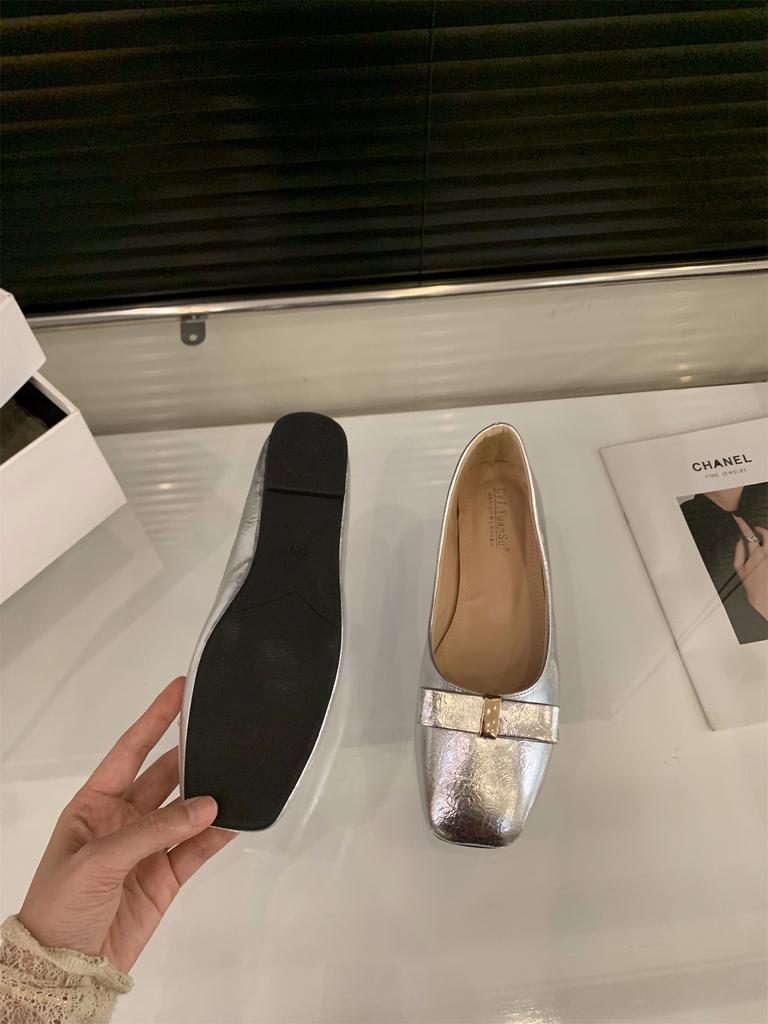 Flat-bottomed French red bow single shoes women's shoes 2025 new spring and autumn ballet with skirt evening shoes