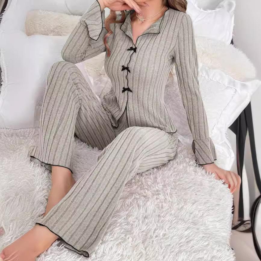 Pigiama da Donna Europeo e Americano Autunno/Inverno con Scollo a Revers e Fiocco - alla Moda, Sexy, Manica Lunga e Pantaloni per la Casa.
