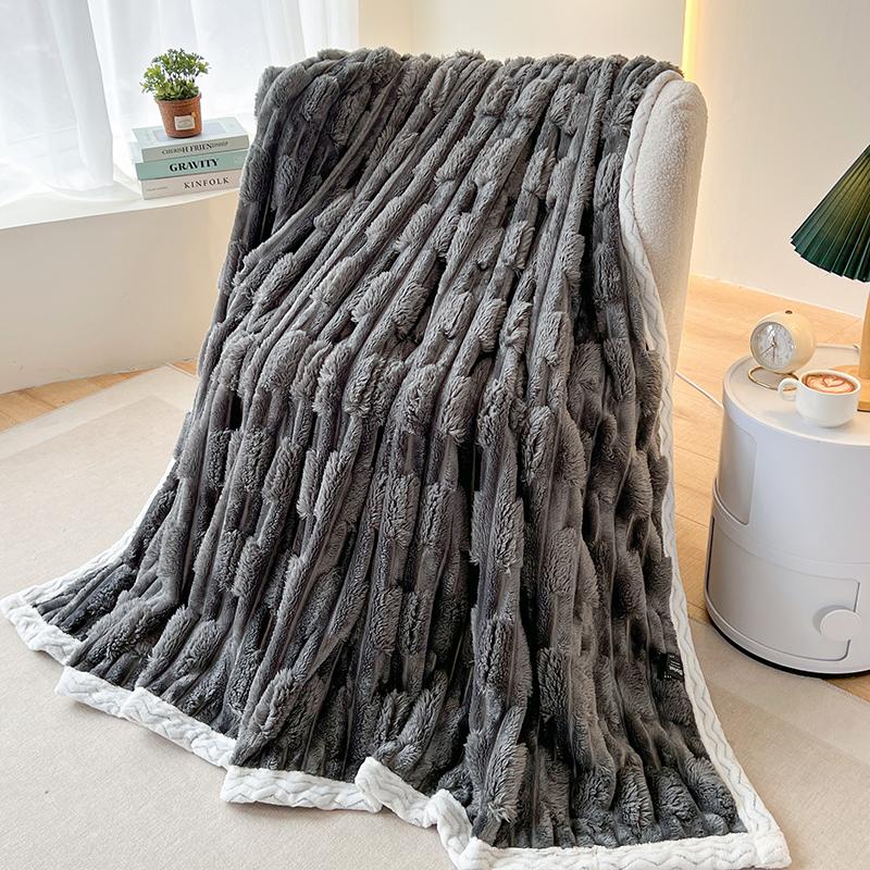 Cozy Soft Faux Rabbit Fur Throws Blanket for Couch Spring Autumn Warm Slub Velvet Bed Blanket Lightweight Office Nap Plush Plaid