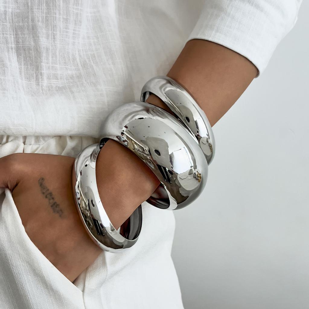 SHIXIN Minimalist Glossy Wide Bracelets for Women Punk Gold Color Metal Round Bangle Stackable Bracelet Party Fashion Jewelry