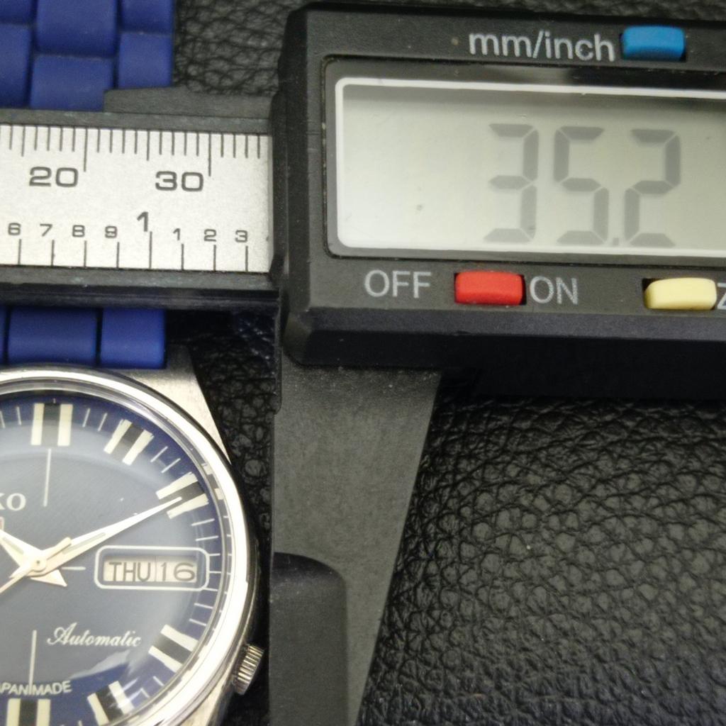 JAPAN VINTAGE SEIKO 5 AUTOMATIC 7009A MENS BLUE COLOR DIAL WATCH a702106-5 R208-a702106