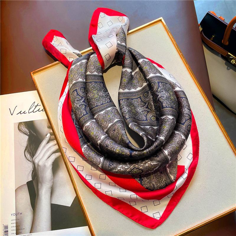 Retro printed silk scarf women's sunscreen scarf scarf small square scarf 71cm simulated silk scarf new shawl women's
