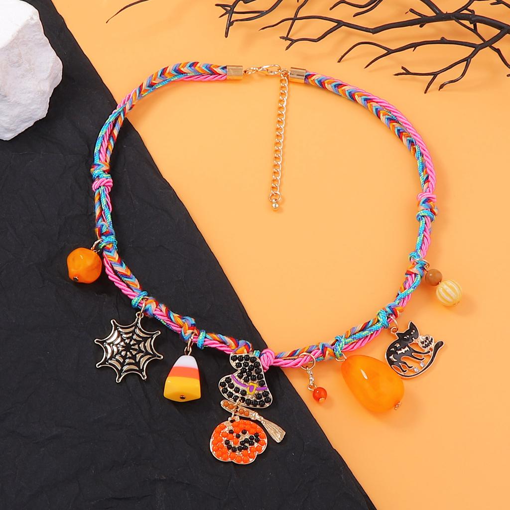 European and American Halloween Personality Trend Simple Design Sense Braided Rope Alloy Pumpkin Spider Pendant Female Necklace