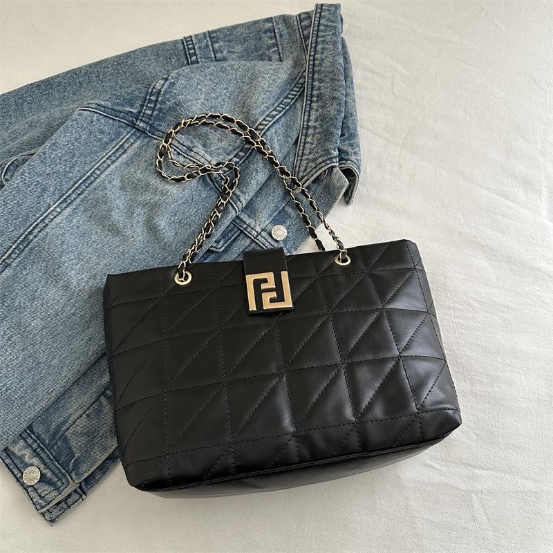 Повседневная большая сумка женская простая строчка цепочка сумка через плечо летняя новая вместительная сумка-тоут