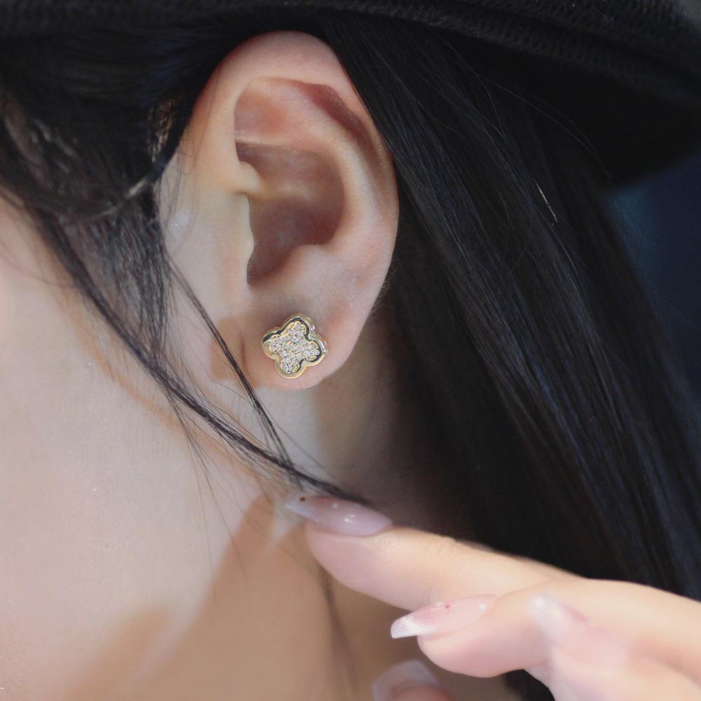 Damen High-End Modeschmuck 925er Silber Stecker mit elegantem Vorder- und Rückseitendesign