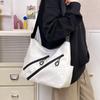 Simple and Unique Zipper Fashion Commuting Crossbody Single-shoulder Tote Bag