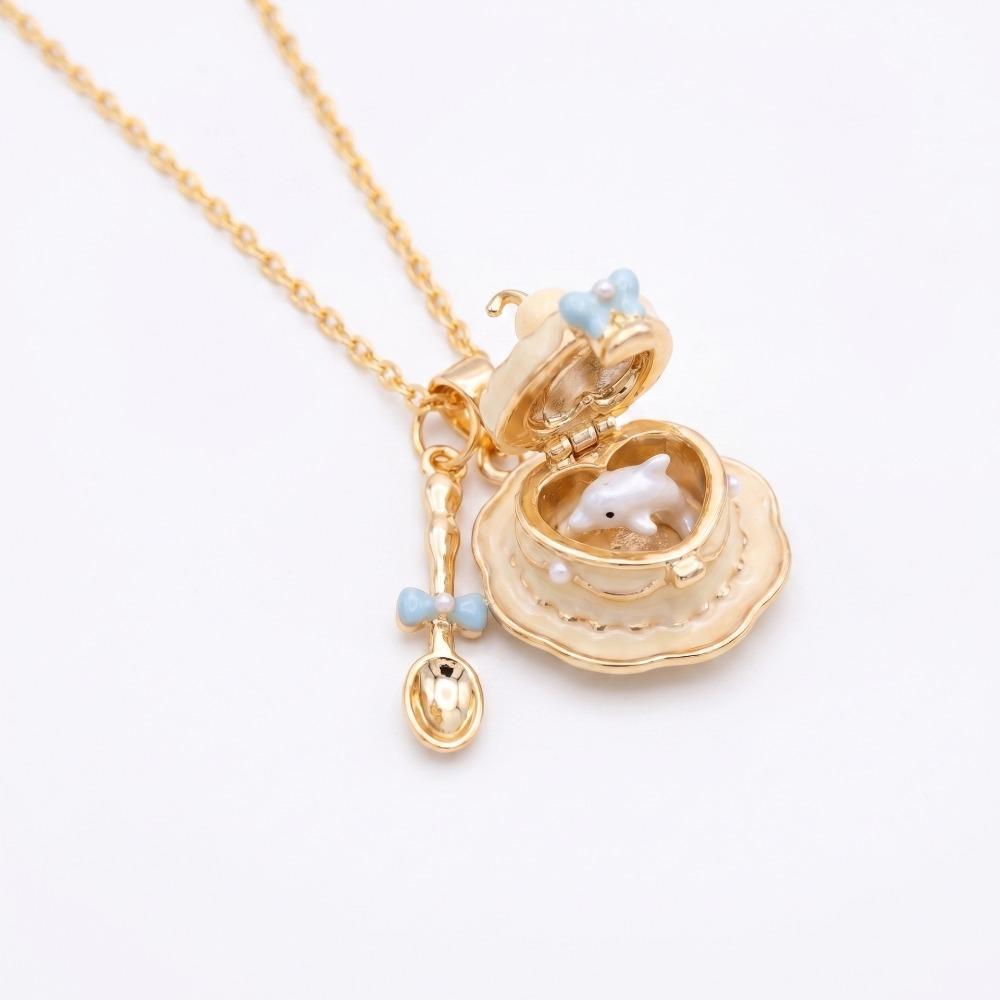 18K Gold Plated Heart Enamel Necklace Opening and Closing Lid Gold Clavicle Chain Girl Style 3