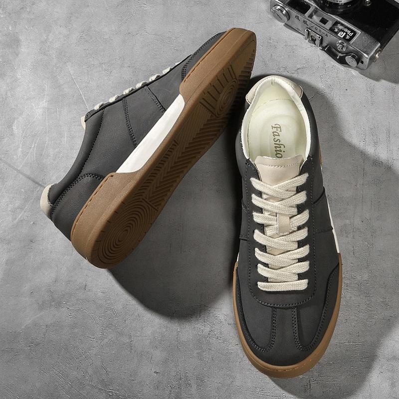 Fashion New Trend Mens Leather Sneakers Leisure Male Casual Shoes Versatile Vulcanized Footwear Simple Tenis Masculino Skateboard Shoes
