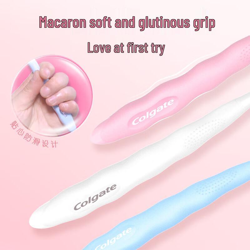 Colgate Super Dense Fluffy Silk Toothbrush
