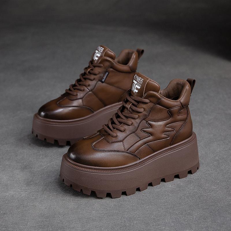 

Модные лоферы GKTINOO для женщин 7 см, ретро, из натуральной кожи, ботильоны до щиколотки, британские, осенне-зимние, плюшевые мокасины, обувь на плоской резиновой подошве 9 красно-коричневый