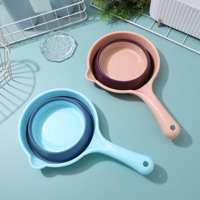Creative Folding Water Scoop Long Handle Portable Kitchen Water Ladle Ergonomic Grip Save Space Collapsible Bath Scoop Bathroom