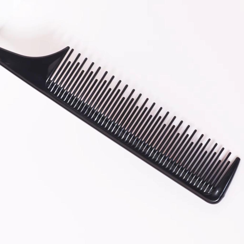 Professional hair comb, stainless steel salon cutting and styling comb, anti-static styling tool, special for real hair wigs